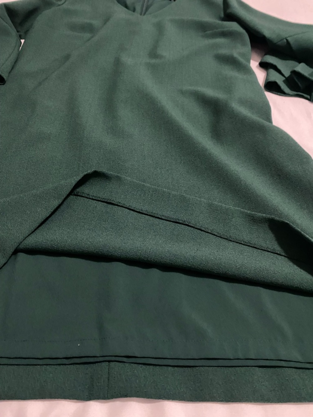 Alex Marie Green‎ V-Neck Lined Mini Dress with Tiered Pleated Bell Sleeves Sz 10 - Picture 8 of 11